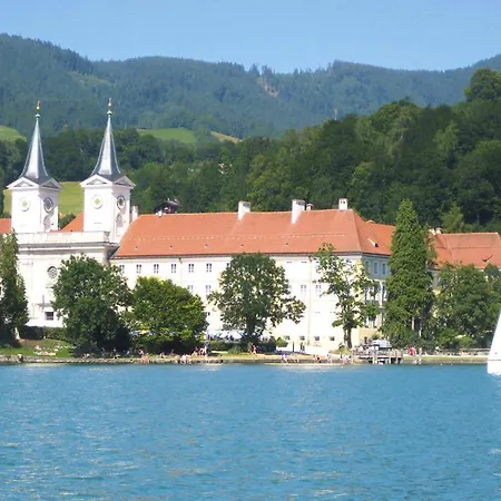 Haus Concordia In Am Tegernsee - Dal02002-cyf